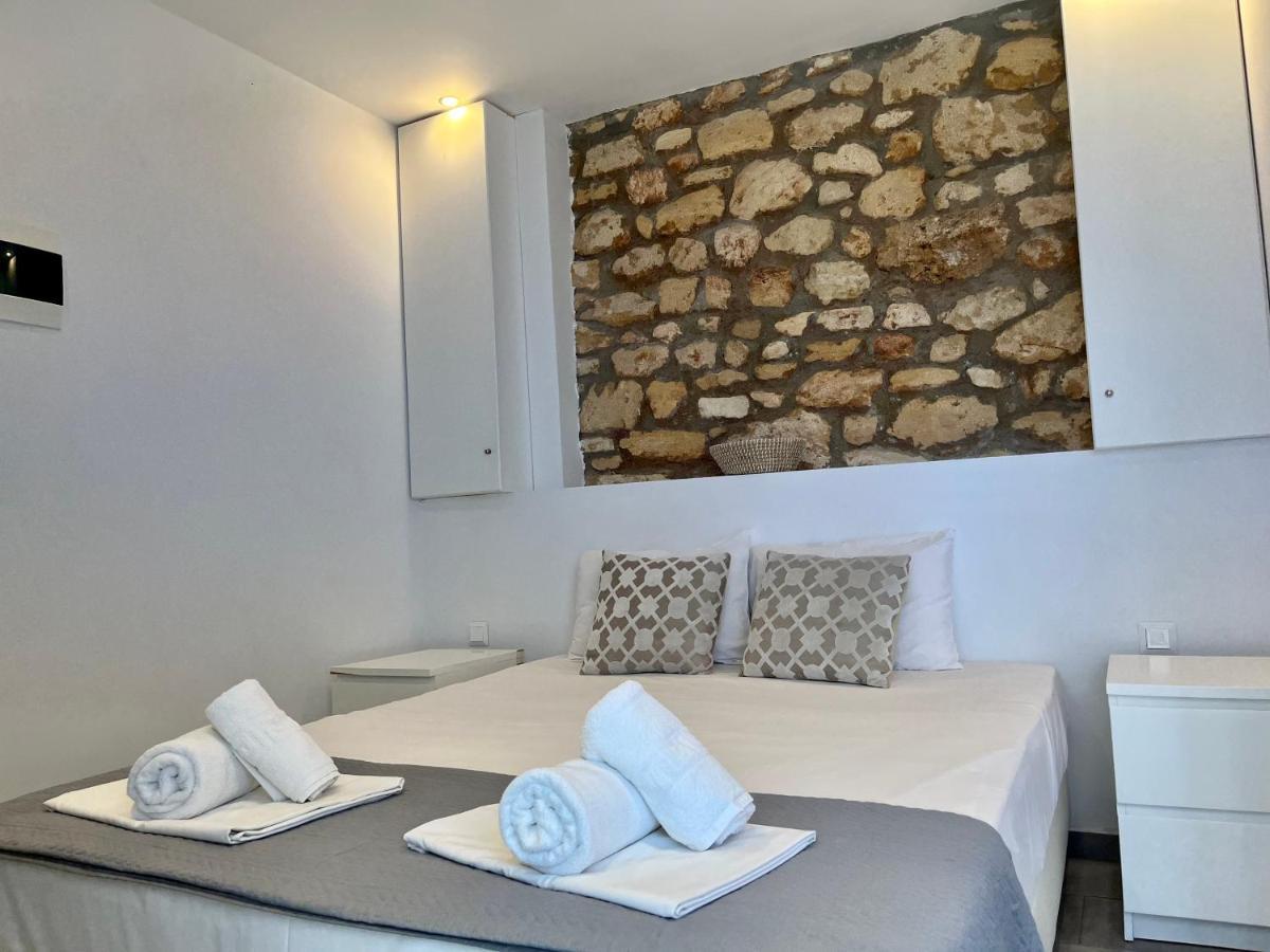 The Beach House - Apartments & Studios (Adults Only) Afytos Exterior photo